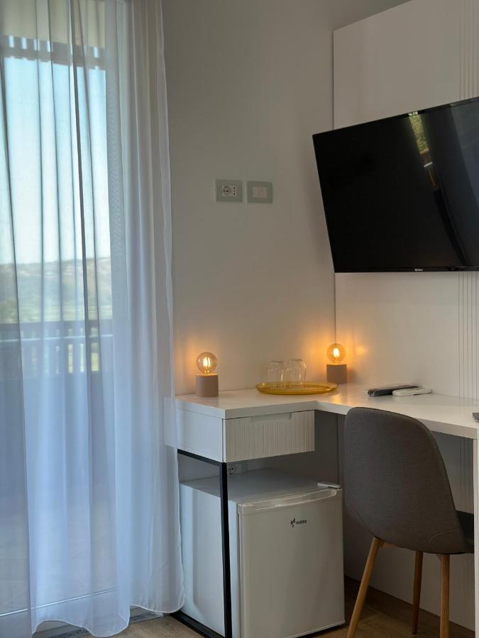 Hotel Restaurant Natyra E Qete Lezhe Luaran gambar