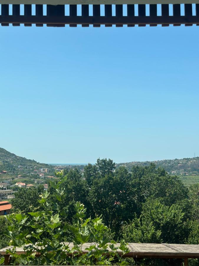 Hotel Restaurant Natyra E Qete Lezhe Luaran gambar